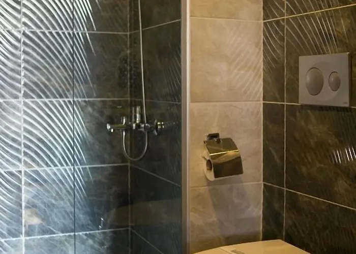 Urofi̇z Termal Hotel